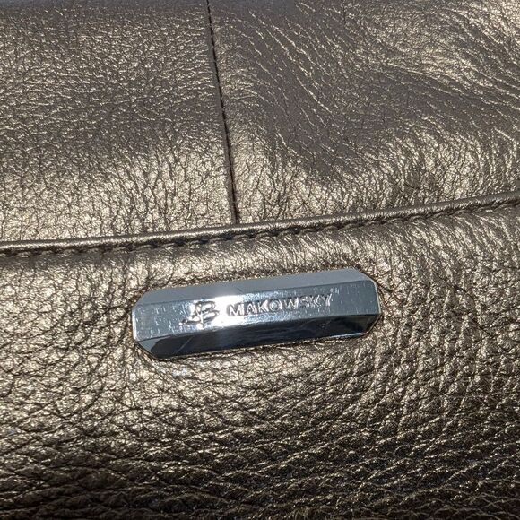 B Makowsky Gold buttery soft Leather Clutch Bag chain handle leopard lining New - Picture 5 of 13